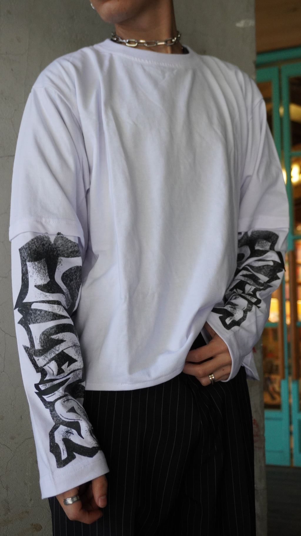 W LONELYS  – Long Sleeve