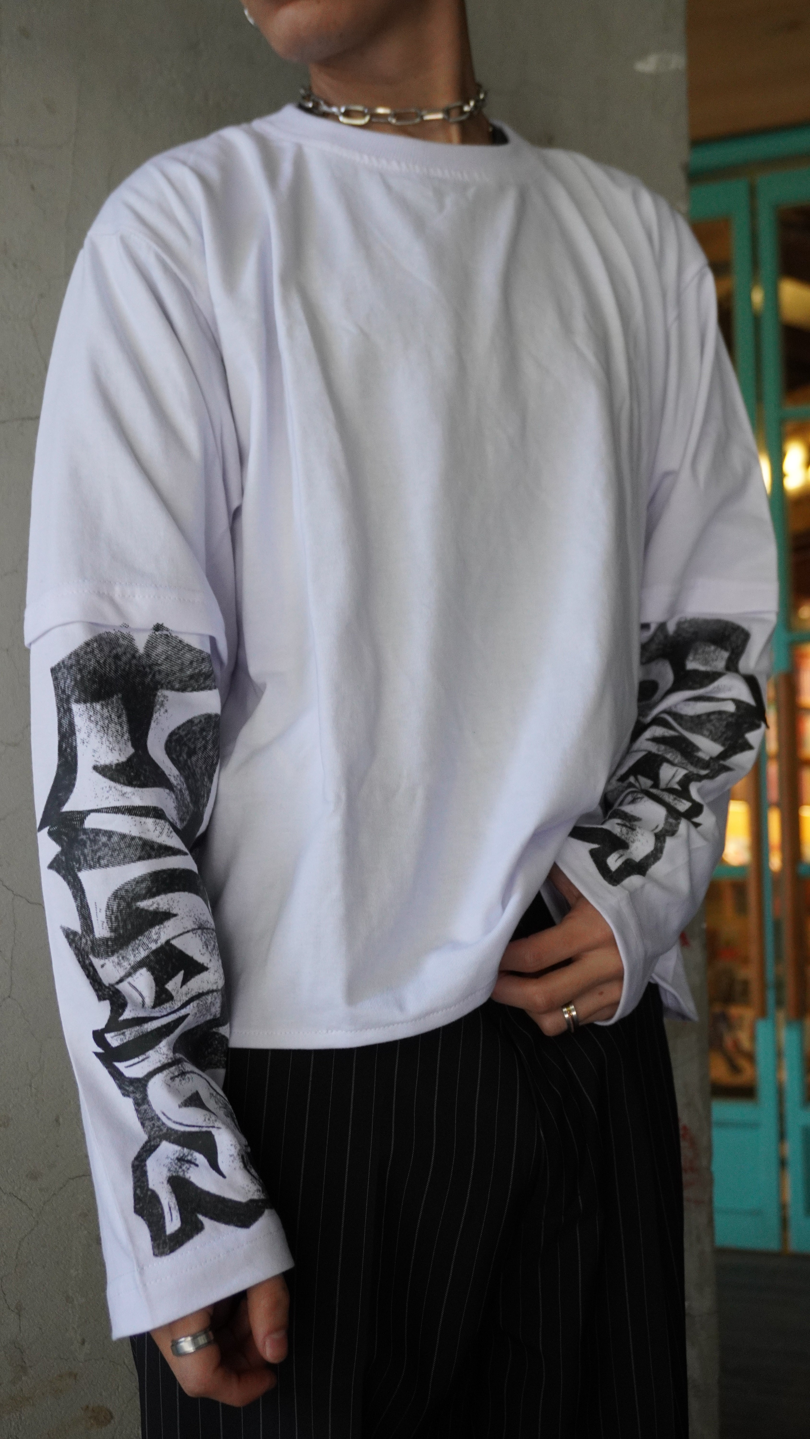 W LONELYS  – Long Sleeve
